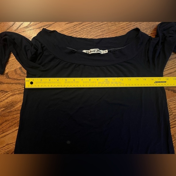 Michael Stars Dark Navy Off-Shoulder Tee – One Size - Picture 7 of 7